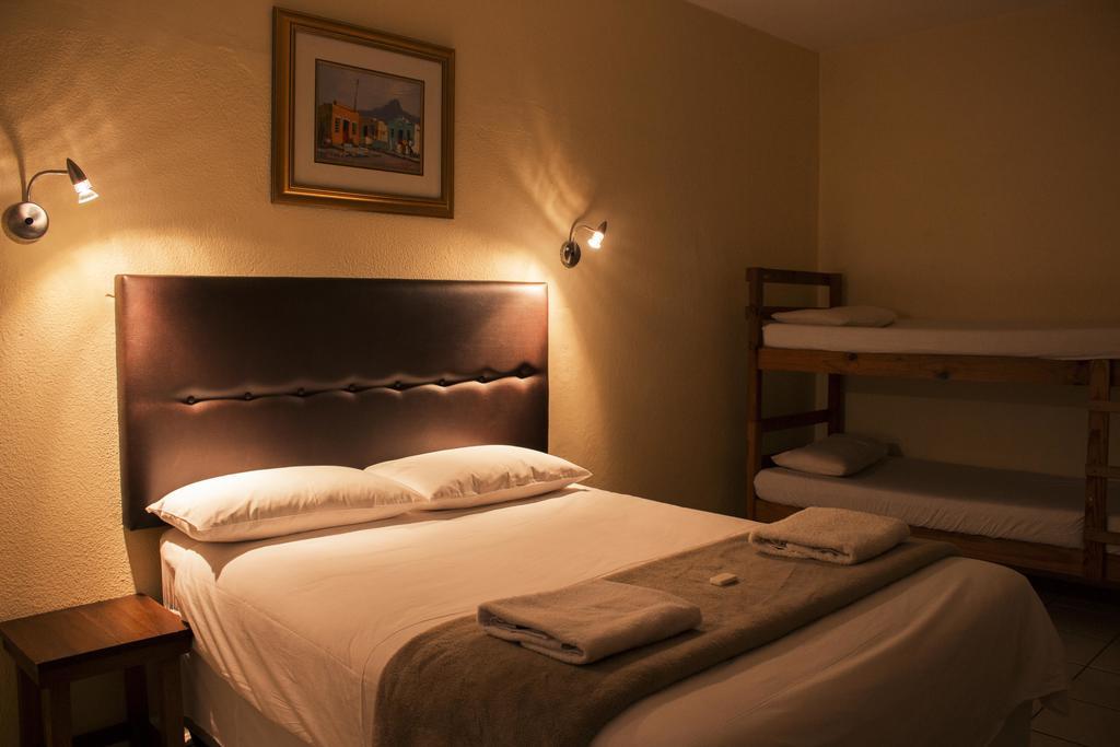Hostel Big Blue Backpackers Cape Town